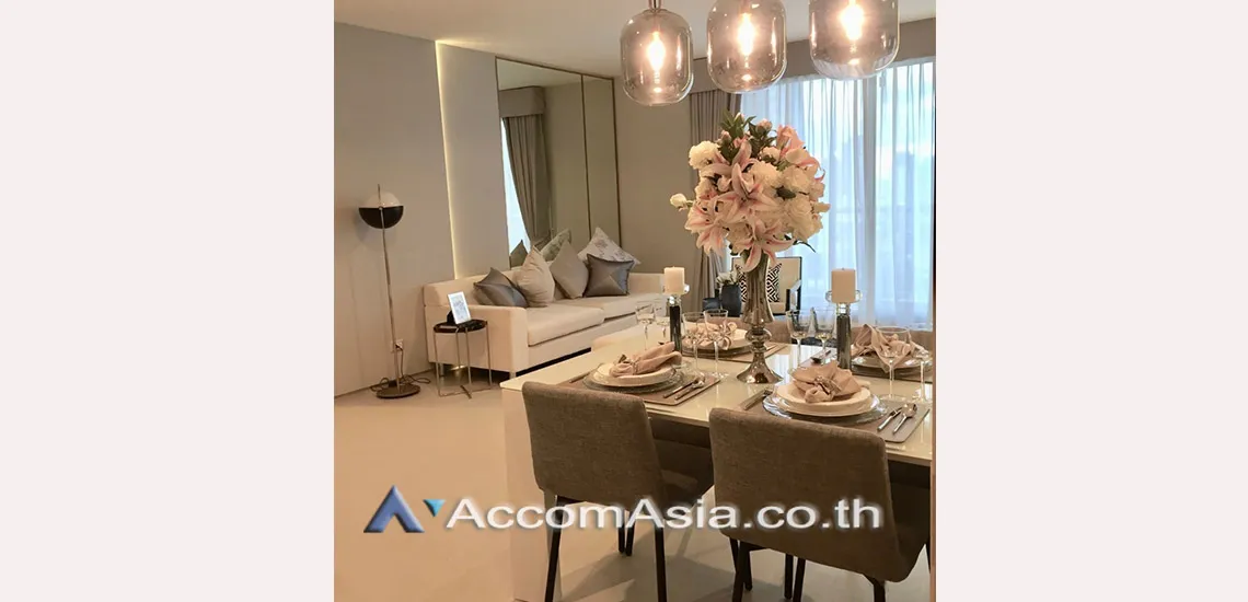 unit 2 Bedrooms  Condominium For Rent in Sukhumvit, Bangkok  near BTS Ekkamai (AA30188)
