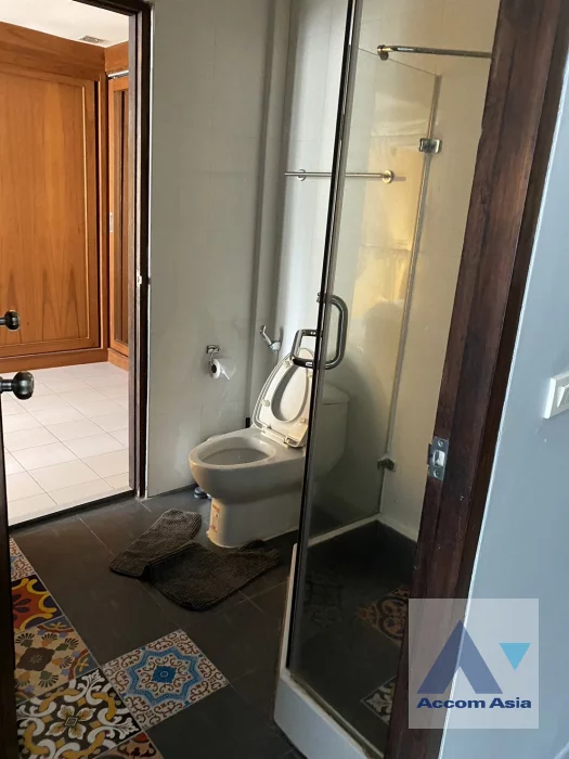 6  3 br Townhouse For Rent in Sukhumvit ,Bangkok BTS Phrom Phong AA30214