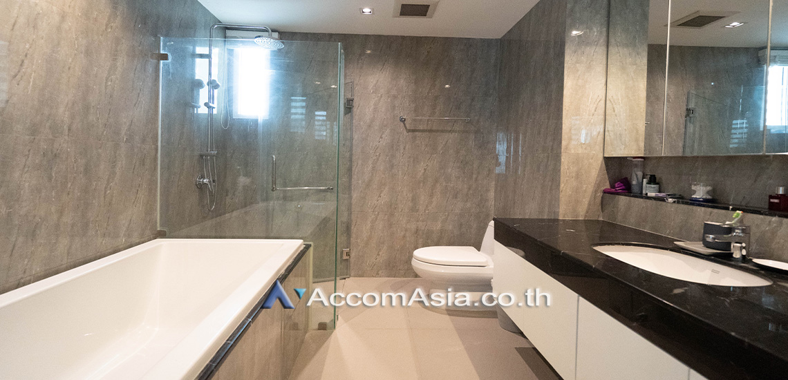 15  4 br Condominium For Rent in Sukhumvit ,Bangkok BTS Phrom Phong at Ideal 24 AA30217