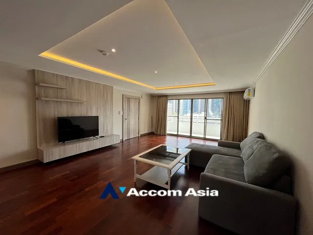 Split-type Air, Fully Furnished, Pet friendly |  Regent On The Park 1 Condominium  3 Bedroom for Rent BTS Phrom Phong in Sukhumvit Bangkok