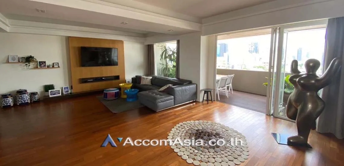 unitBig Balcony, Pet friendly |  4 Bedrooms  Condominium For Rent & Sale in Sukhumvit, Bangkok  near BTS Ekkamai (AA30227)