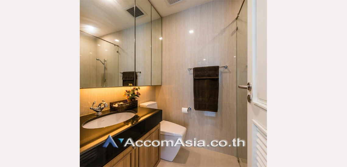 11  2 br Apartment for rent and sale in Ploenchit ,Bangkok BTS Ploenchit at Step to Lumpini Park AA30264