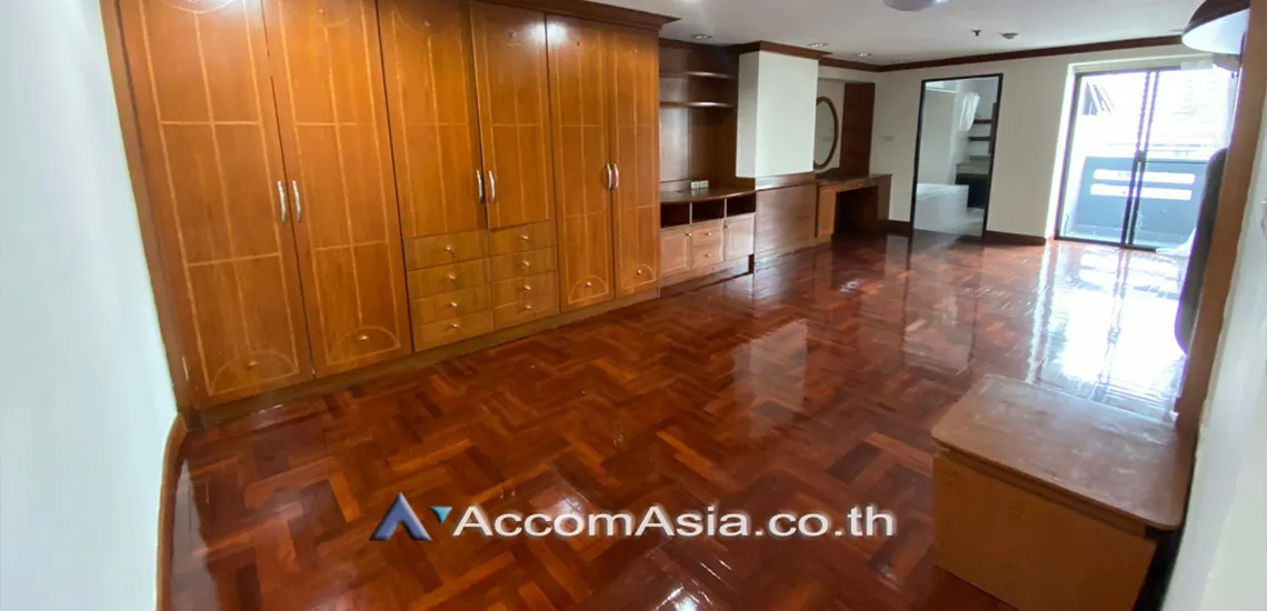  1  2 br Apartment For Rent in Sukhumvit ,Bangkok BTS Phrom Phong at Exudes classic comfort AA30273