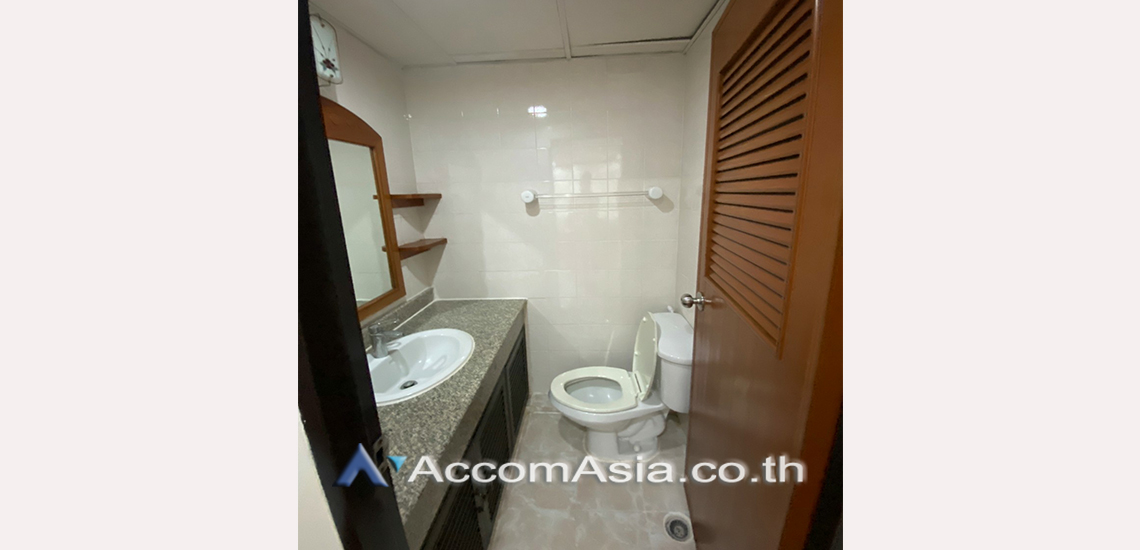 7  2 br Apartment For Rent in Sukhumvit ,Bangkok BTS Phrom Phong at Exudes classic comfort AA30273