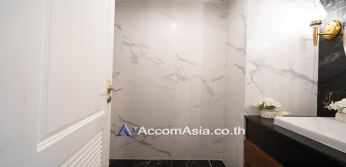 12  3 br Condominium For Rent in Sukhumvit ,Bangkok MRT Sukhumvit - BTS Asok at Century Heights AA30275