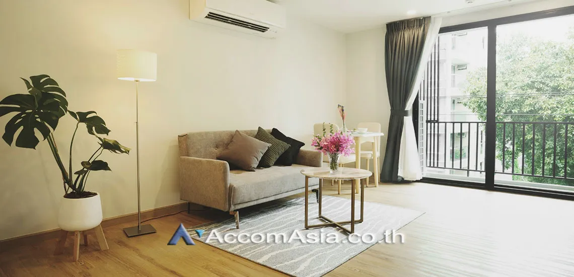 unit 1 Bedroom  Apartment For Rent in Sukhumvit, Bangkok  near BTS Ekkamai (AA30318)