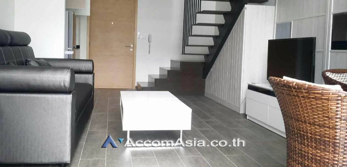  1  1 br Condominium For Rent in Sukhumvit ,Bangkok BTS Ekkamai at The Lofts Ekkamai  AA30320