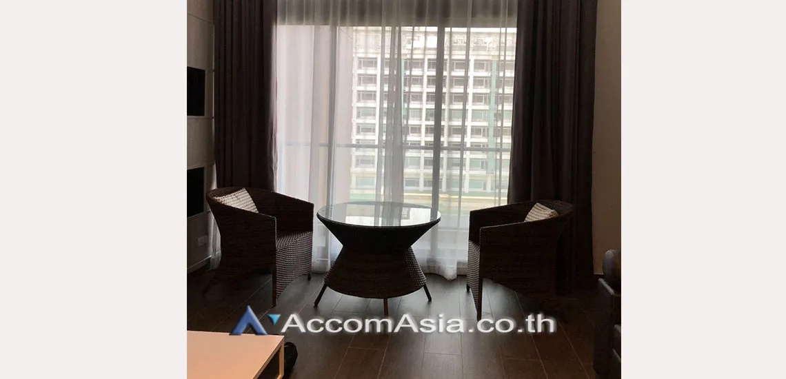 unitDuplex Condo |  1 Bedroom  Condominium For Rent in Sukhumvit, Bangkok  near BTS Ekkamai (AA30320)
