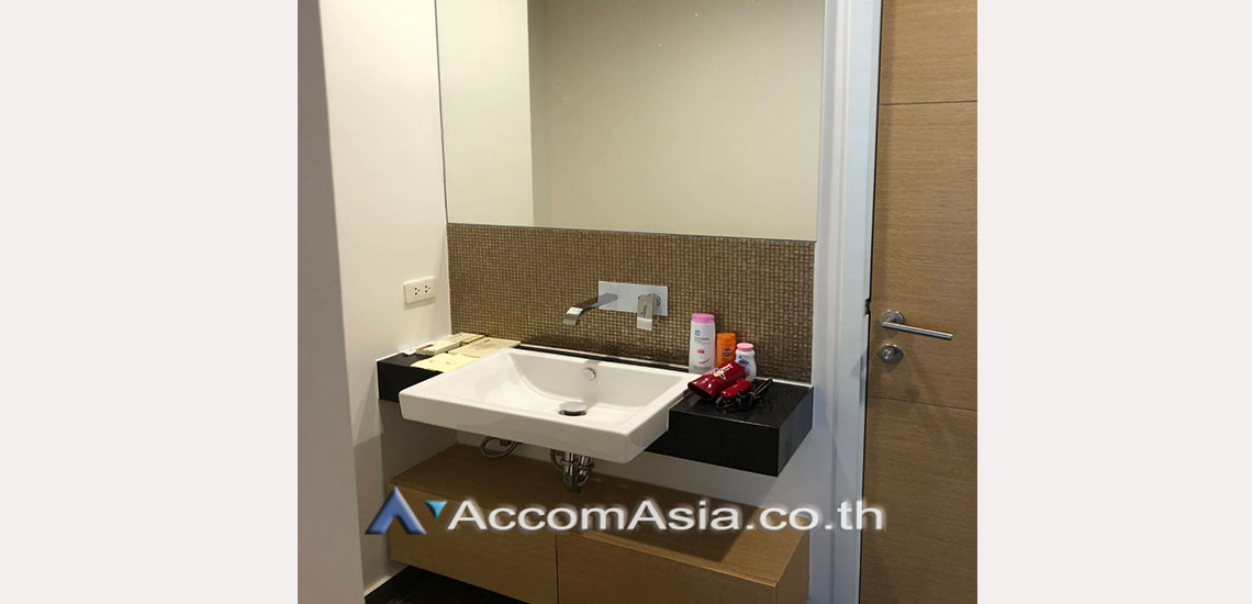 8  1 br Condominium For Rent in Sukhumvit ,Bangkok BTS Ekkamai at The Lofts Ekkamai  AA30320