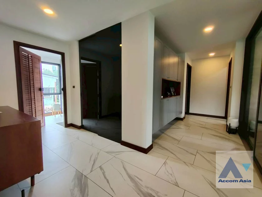9  2 br Apartment for rent and sale in Sukhumvit ,Bangkok BTS Phrom Phong at Modern Apartment AA30333