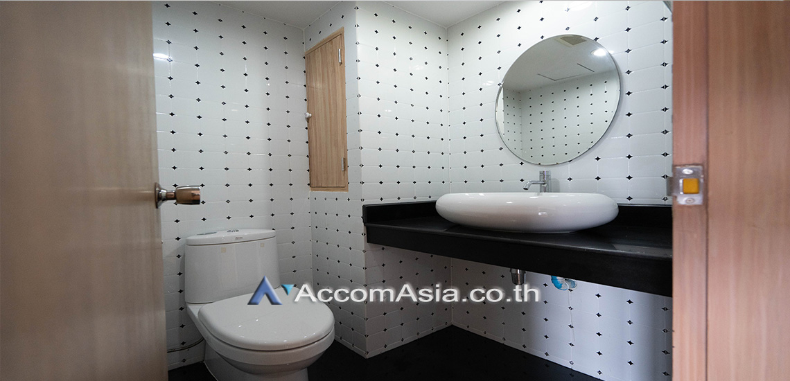 13  3 br Condominium For Rent in Sukhumvit ,Bangkok BTS Phrom Phong at Regent On The Park 3 AA30334