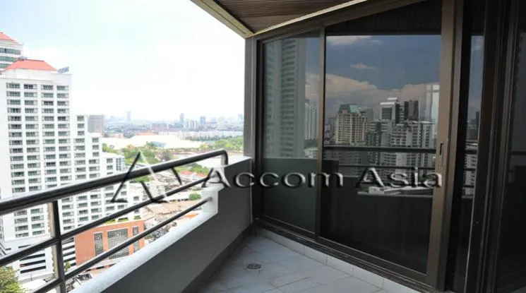  Lake Avenue Condominium  2 Bedroom for Rent MRT Sukhumvit in Sukhumvit Bangkok