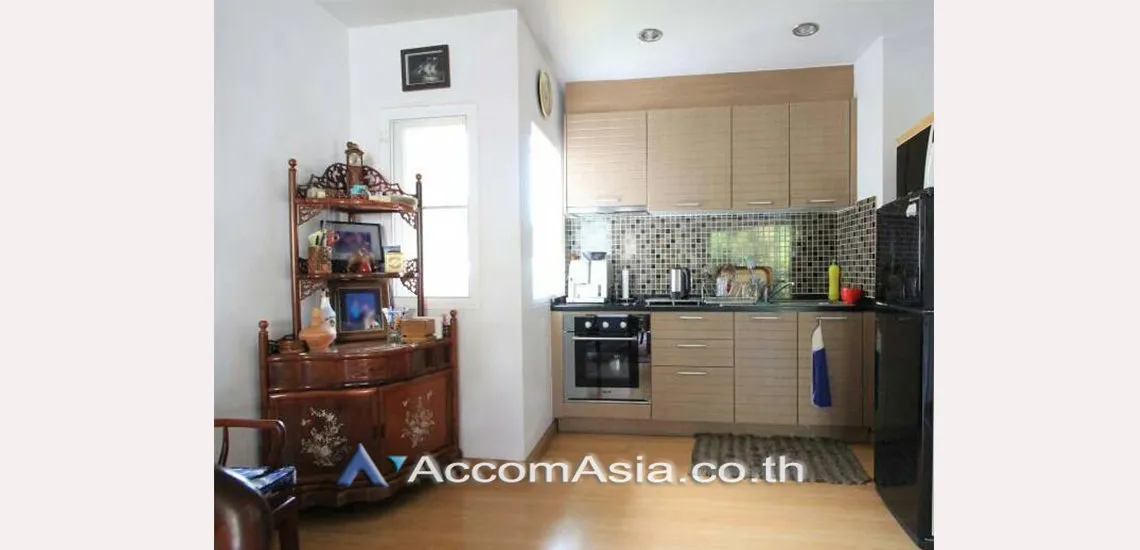 7  2 br House For Sale in Sukhumvit ,Bangkok BTS Ekkamai AA30337
