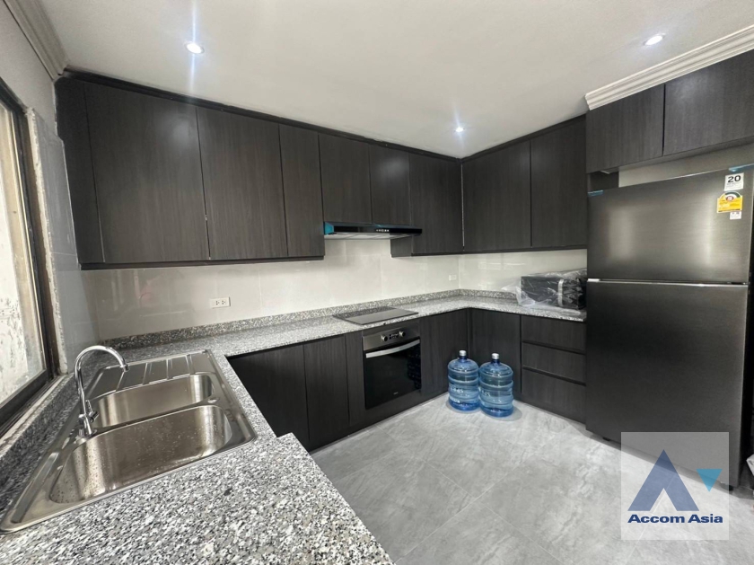 5  3 br Condominium for rent and sale in Sukhumvit ,Bangkok BTS Phrom Phong at Regent On The Park 1 24487