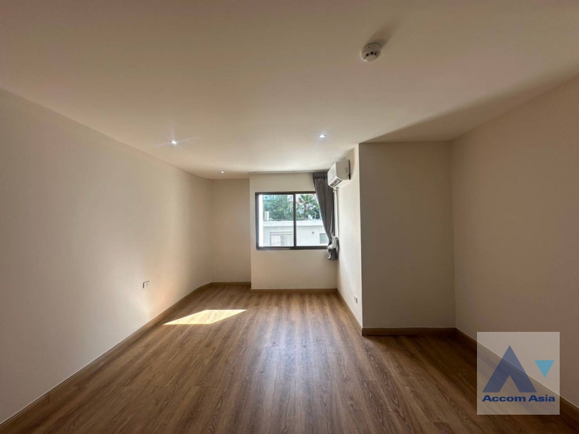 11  3 br Condominium for rent and sale in Sukhumvit ,Bangkok BTS Phrom Phong at Regent On The Park 1 24487