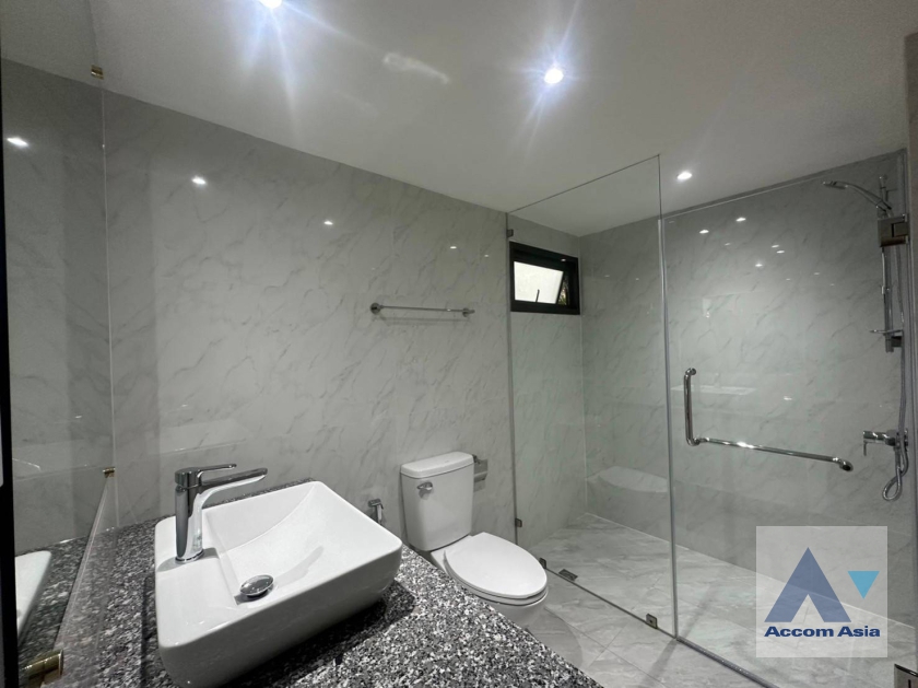 14  3 br Condominium for rent and sale in Sukhumvit ,Bangkok BTS Phrom Phong at Regent On The Park 1 24487