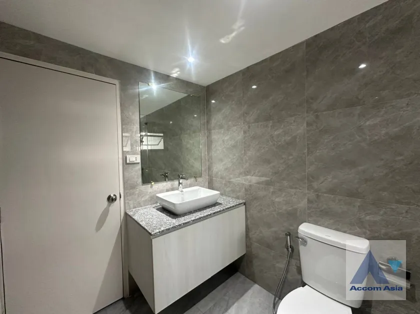 18  3 br Condominium for rent and sale in Sukhumvit ,Bangkok BTS Phrom Phong at Regent On The Park 1 24487