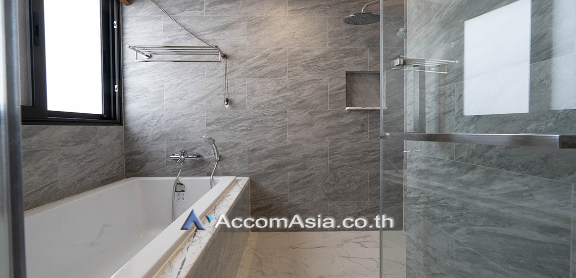 10  2 br Apartment For Rent in Sukhumvit ,Bangkok BTS Phrom Phong at Ultimate Privacy Project Only 12 Units in Building AA30361