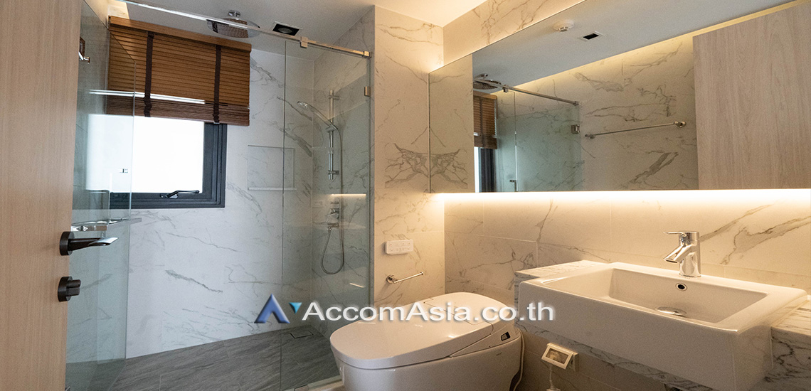 11  2 br Apartment For Rent in Sukhumvit ,Bangkok BTS Phrom Phong at Ultimate Privacy Project Only 12 Units in Building AA30361