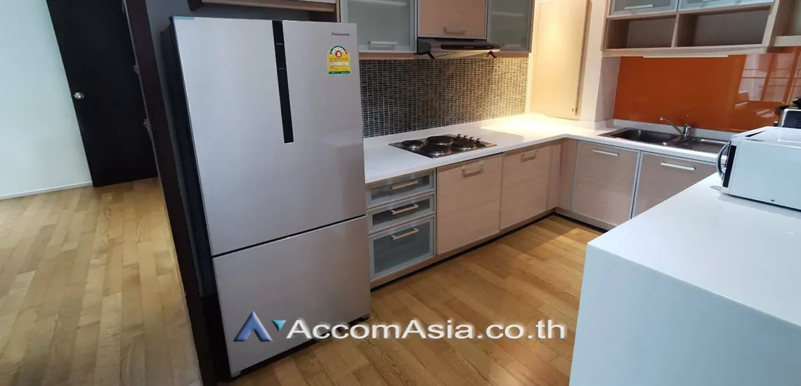 unit 2 Bedrooms  Condominium For Rent in Sukhumvit, Bangkok  near BTS Phrom Phong (AA30377)