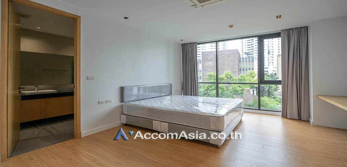 unit 2 Bedrooms  Apartment For Rent in Sukhumvit, Bangkok  near BTS Thong Lo (AA30426)
