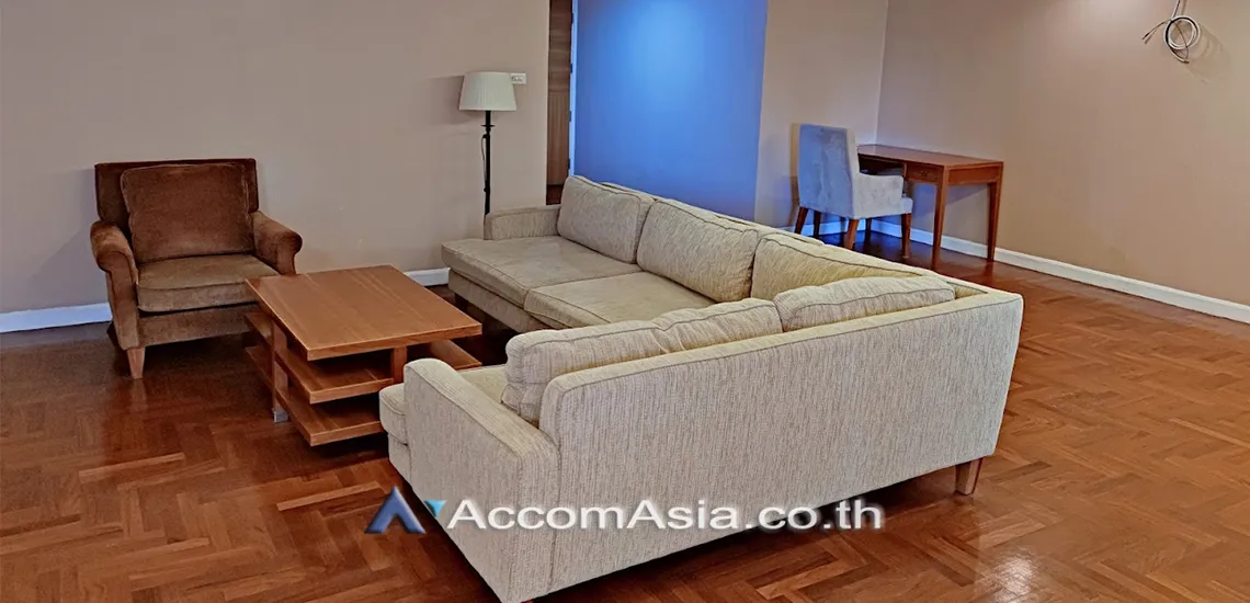 unit 2 Bedrooms  Apartment For Rent in Sathorn, Bangkok  near MRT Khlong Toei (AA30436)