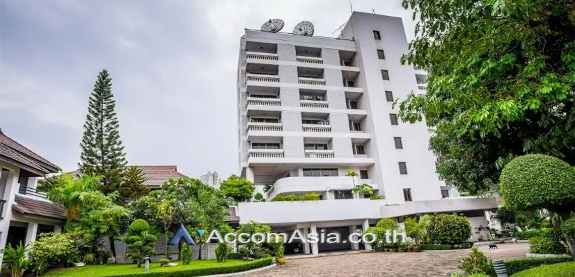 unit 2 Bedrooms  Apartment For Rent in Sukhumvit, Bangkok  near BTS Thong Lo (AA30468)