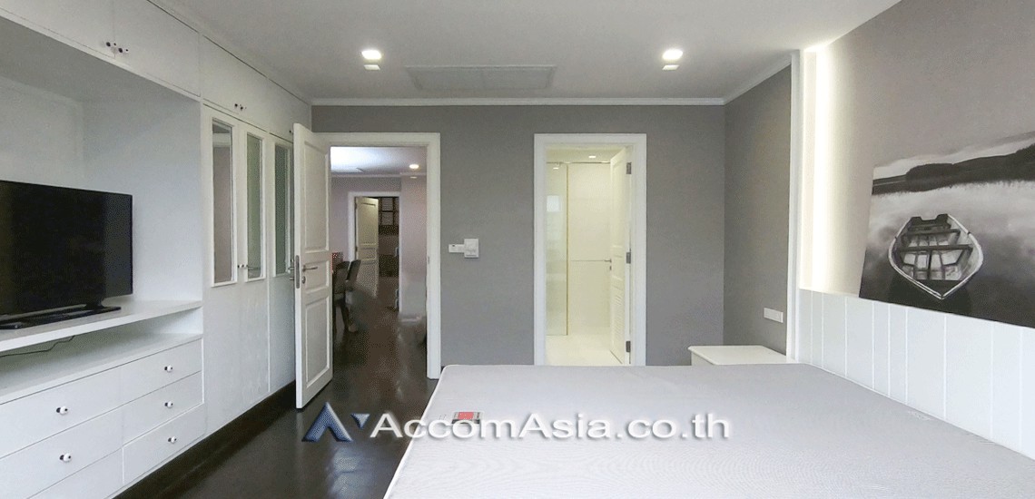 12  2 br Apartment For Rent in Ploenchit ,Bangkok BTS Ploenchit at Step to Lumpini Park AA30471