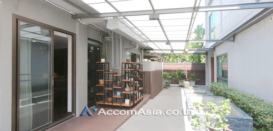 18  2 br Apartment For Rent in Ploenchit ,Bangkok BTS Ploenchit at Step to Lumpini Park AA30471