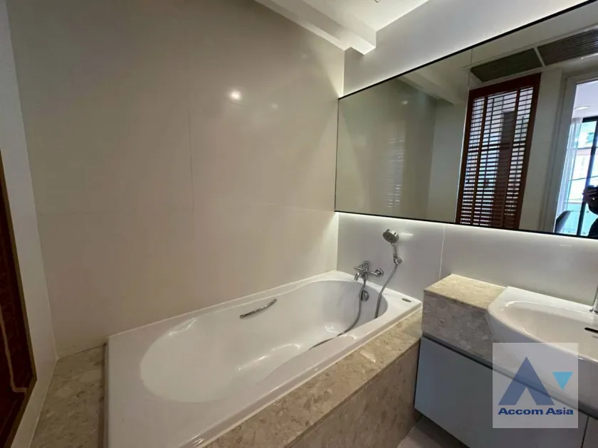 15  1 br Apartment for rent and sale in Ploenchit ,Bangkok BTS Ploenchit at Set on Landscape Court Yard AA30472