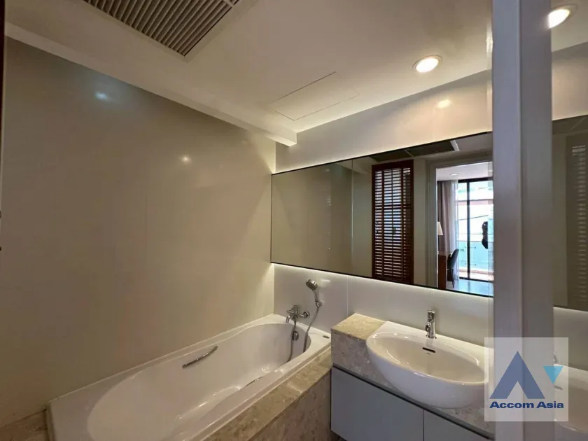 13  1 br Apartment for rent and sale in Ploenchit ,Bangkok BTS Ploenchit at Set on Landscape Court Yard AA30472