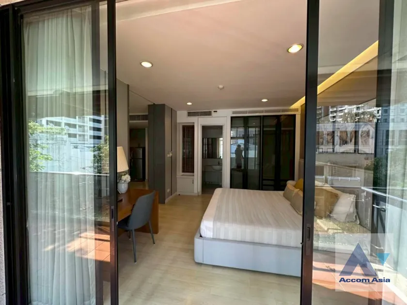 12  1 br Apartment for rent and sale in Ploenchit ,Bangkok BTS Ploenchit at Set on Landscape Court Yard AA30472