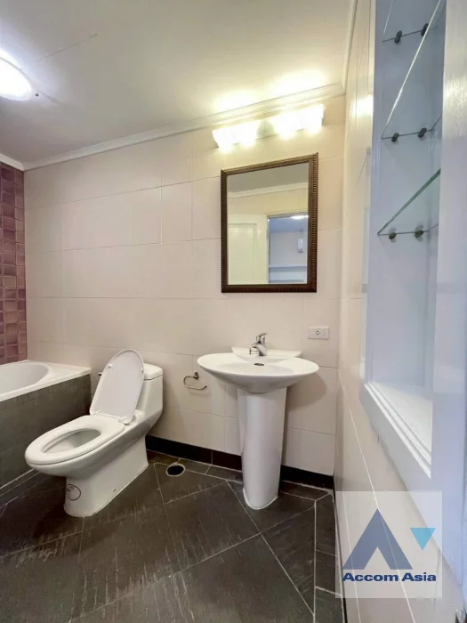25  2 br Condominium For Rent in Sukhumvit ,Bangkok BTS Ekkamai at Cross Creek AA30480
