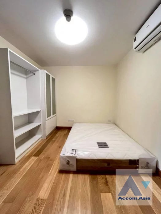 24  2 br Condominium For Rent in Sukhumvit ,Bangkok BTS Ekkamai at Cross Creek AA30480