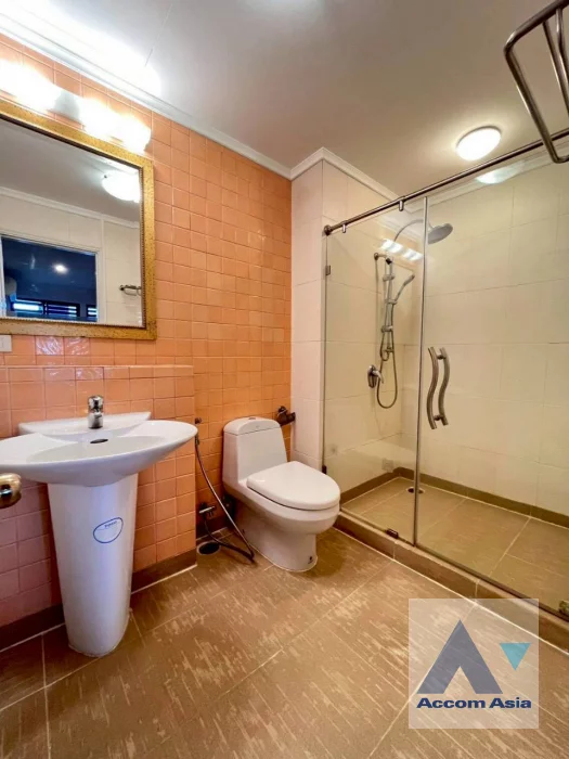 27  2 br Condominium For Rent in Sukhumvit ,Bangkok BTS Ekkamai at Cross Creek AA30480