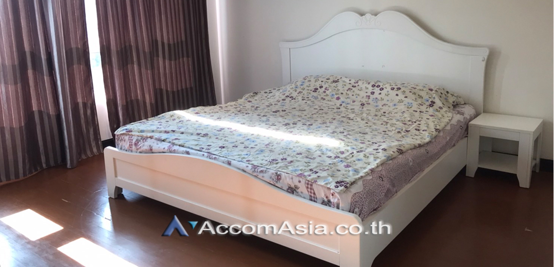 5  2 br Condominium for rent and sale in Sathorn ,Bangkok BRT Thanon Chan at The Lofts Yennakart AA30483