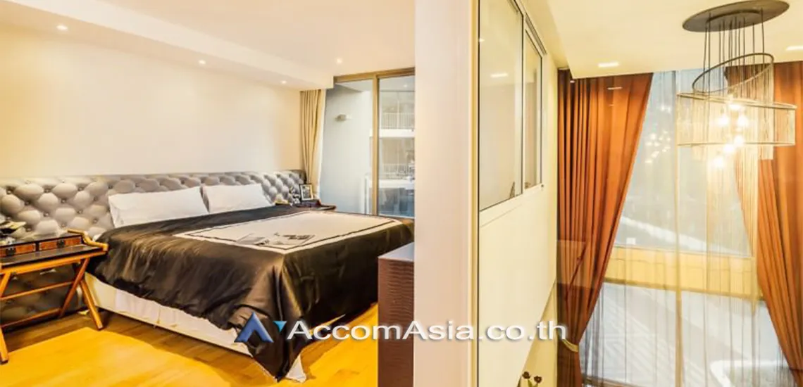 unitDouble High Ceiling, Duplex Condo |  2 Bedrooms  Condominium For Rent in Sukhumvit, Bangkok  near BTS Phrom Phong (AA30486)