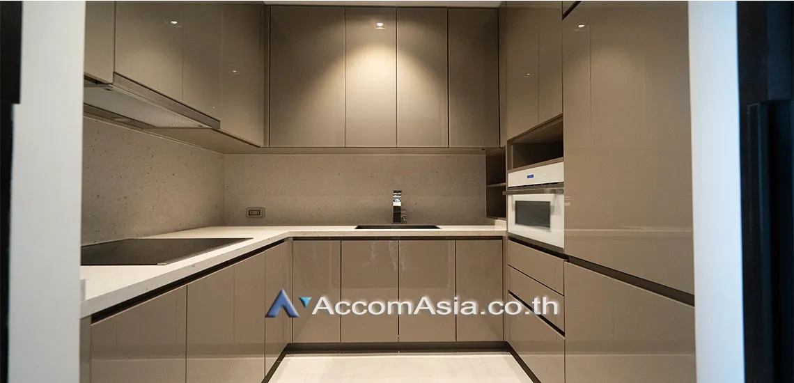 unit 2 Bedrooms  Condominium For Rent & Sale in Sukhumvit, Bangkok  near BTS Phrom Phong (AA30490)