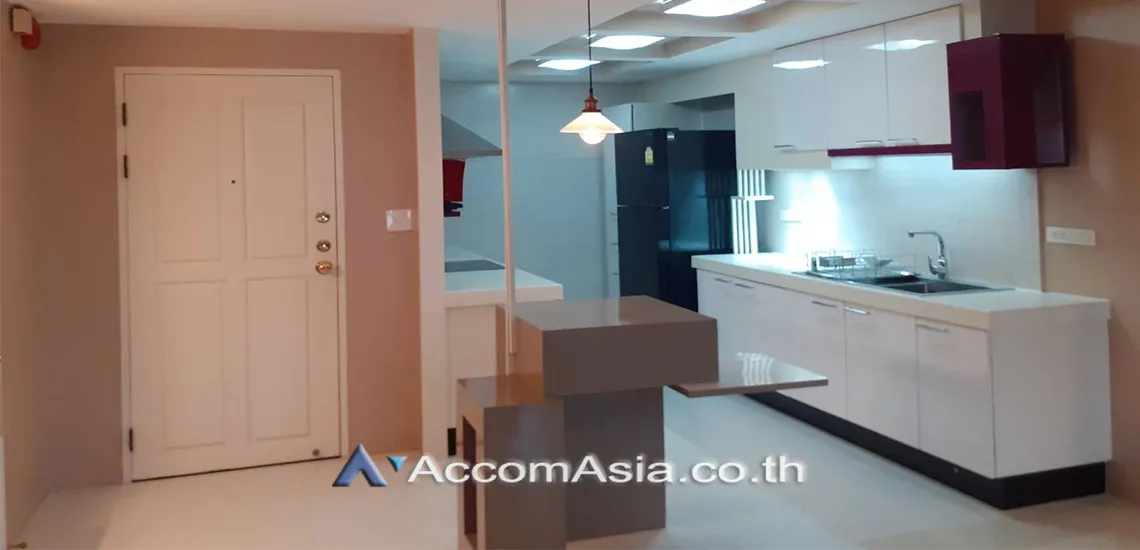 unit 2 Bedrooms  Condominium For Rent in Sukhumvit, Bangkok  near BTS Thong Lo (AA30510)