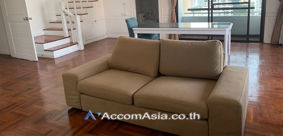 unitDuplex Condo, Pet friendly |  3 Bedrooms  Apartment For Rent in Phaholyothin, Bangkok  near BTS Ari (AA30535)