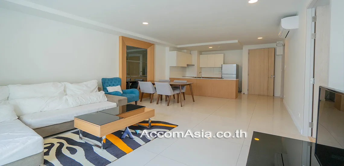 unit 1 Bedroom  Apartment For Rent in Sukhumvit, Bangkok  near BTS Phrom Phong (AA30541)