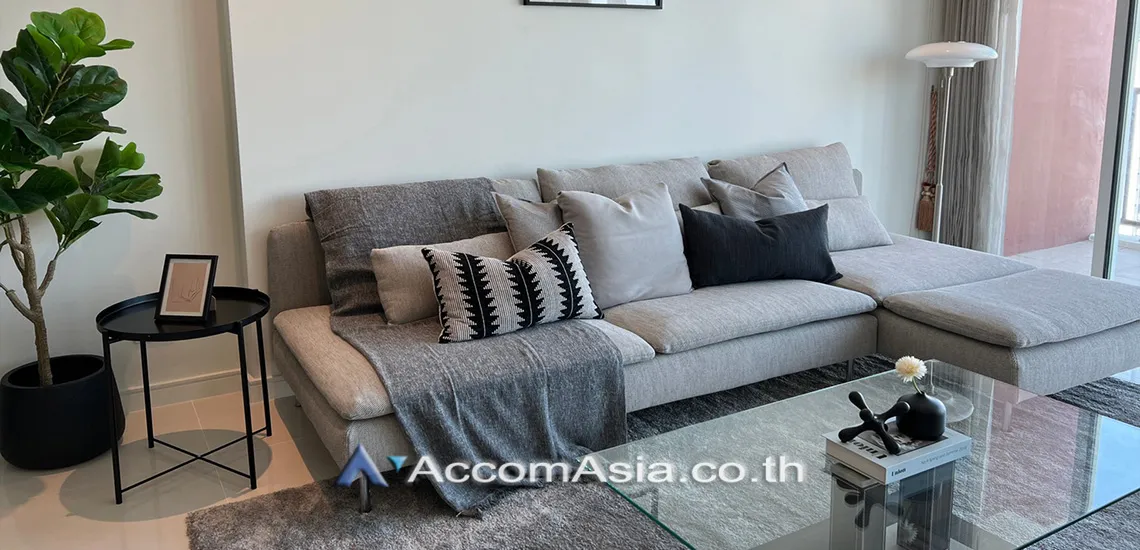 unitPet friendly | Fullerton Sukhumvit Condominium
