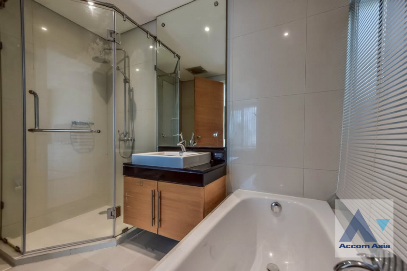 12  2 br Condominium For Rent in Sukhumvit ,Bangkok BTS Ekkamai at Fullerton Sukhumvit AA30564