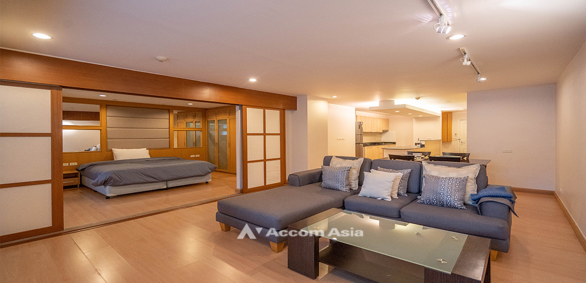  2  1 br Apartment for rent and sale in Ploenchit ,Bangkok BTS Ratchadamri at Step to Lumpini Park AA30570
