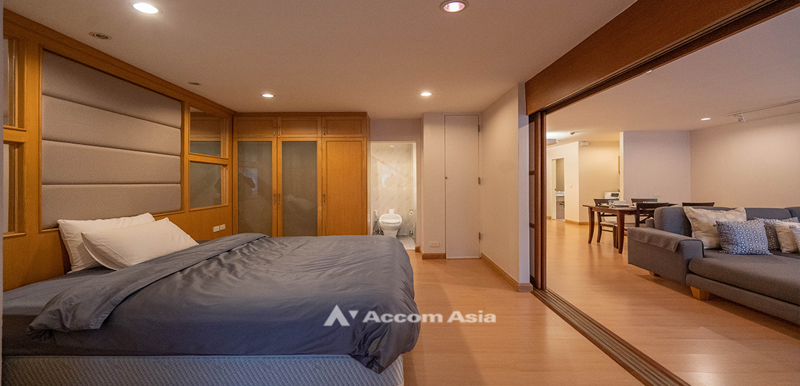 4  1 br Apartment for rent and sale in Ploenchit ,Bangkok BTS Ratchadamri at Step to Lumpini Park AA30570