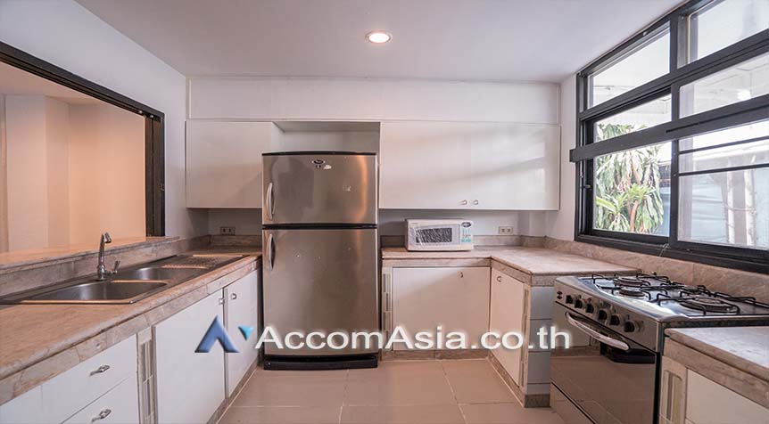 4  3 br Townhouse for rent and sale in Sukhumvit ,Bangkok BTS Phrom Phong at Townhouse in compound AA30582