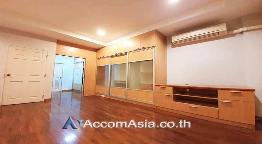 10  4 br Townhouse for rent and sale in Sukhumvit ,Bangkok BTS Bang Chak at City Plus Townhome AA30590