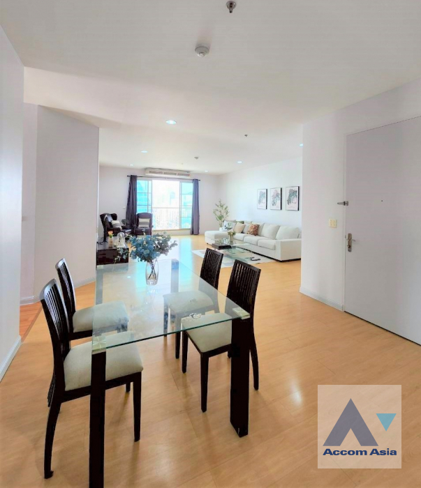  2  3 br Condominium for rent and sale in Sukhumvit ,Bangkok BTS Asok - MRT Sukhumvit at CitiSmart Sukhumvit 18 AA30602