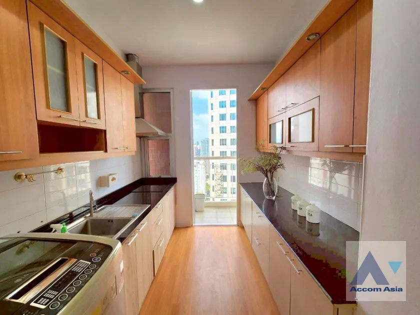 5  3 br Condominium for rent and sale in Sukhumvit ,Bangkok MRT Sukhumvit - BTS Asok at CitiSmart Sukhumvit 18 AA30602