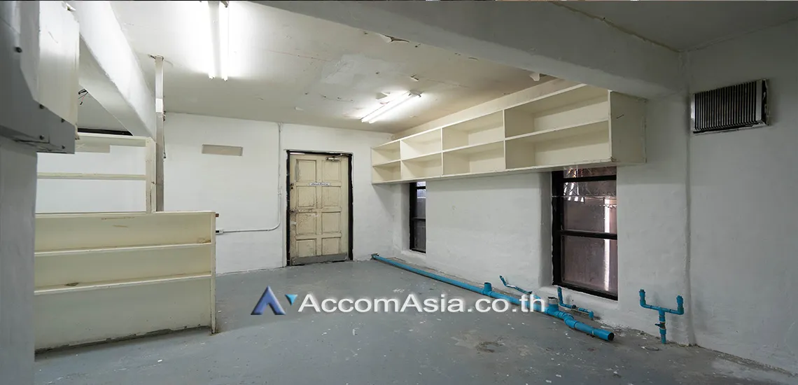 17  4 br House For Sale in Sukhumvit ,Bangkok BTS Phrom Phong AA30634